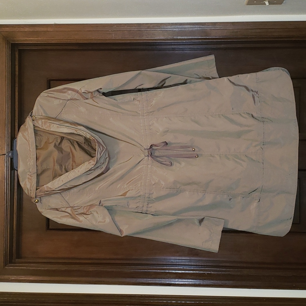 Cole Haan Light Tan S /P detachable Hood Zippered Raincoat Jacket - Picture 6 of 9